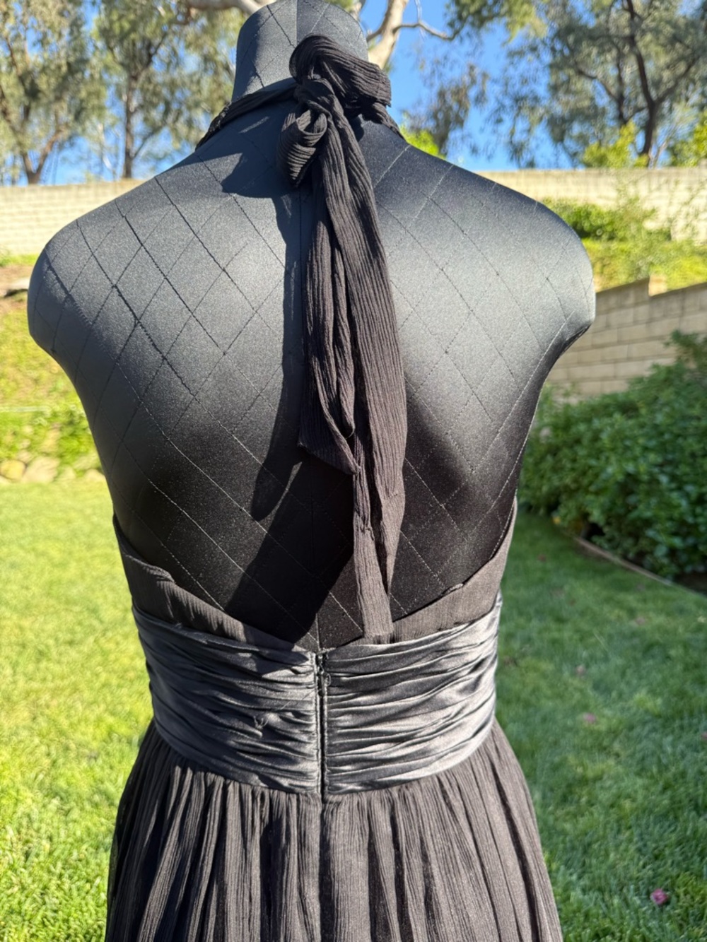 Maggy London 100% Silk Black Halter Neck Midi Dress - Picture 5 of 11